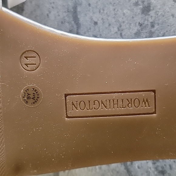 WORTHINGTON Slide Sandals w/Large RHINESTONES Silver size 11M NWT - Picture 4 of 7